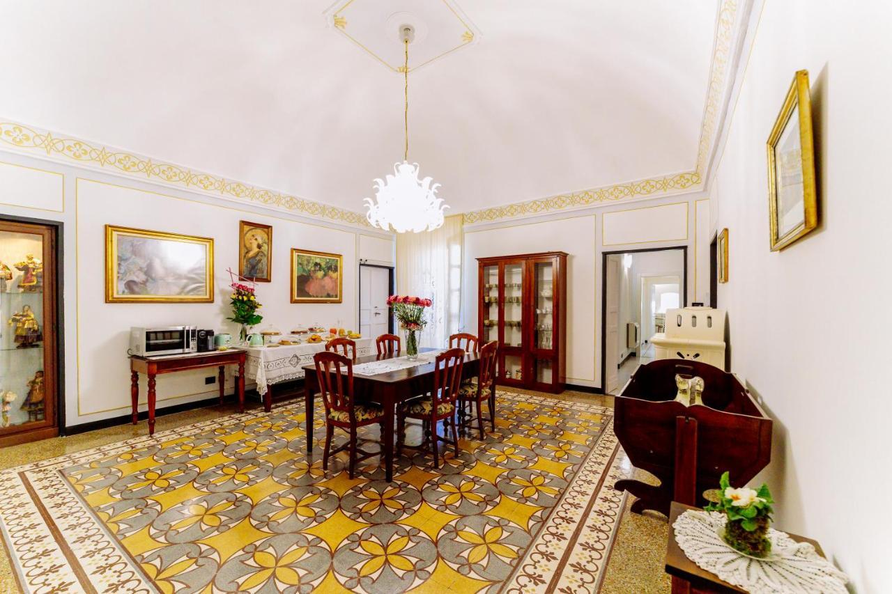 Come Nelle Favole The Classic B&B Toirano Εξωτερικό φωτογραφία